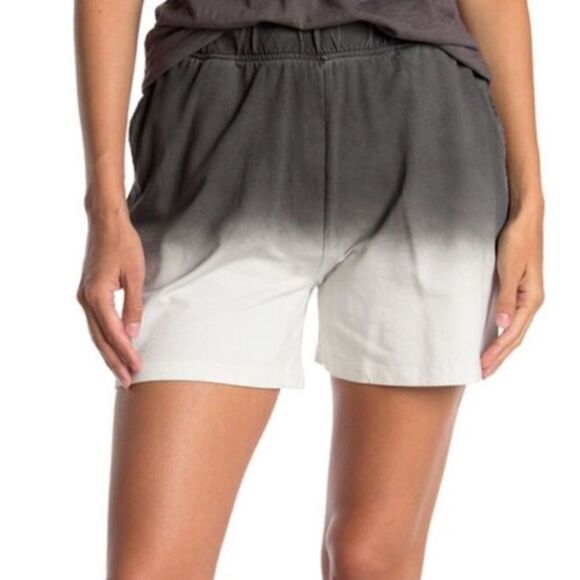 Vero Moda Betty Ombre Sweat Shorts Tie Dye Grey High Rise Size: S NWT - Picture 1 of 7